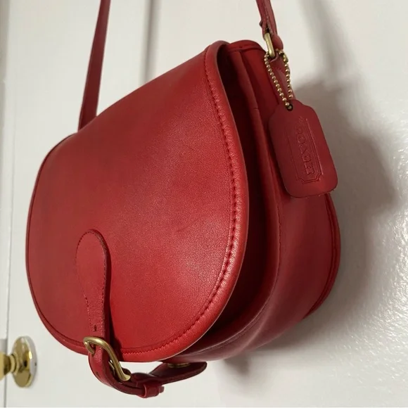 Vintage Coach Saddle Bag No. 9851 - Red Leather - Picture 5 of 17